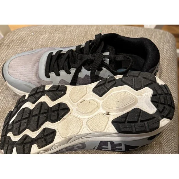 Womens Racefaster Gray/Black Sneakers 9 Wide - Picture 2 of 5